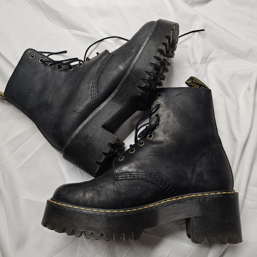 Dr Marten Platform Boots